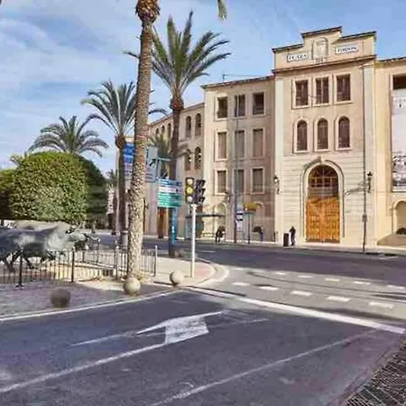 Apartment En El Centro De Alicante